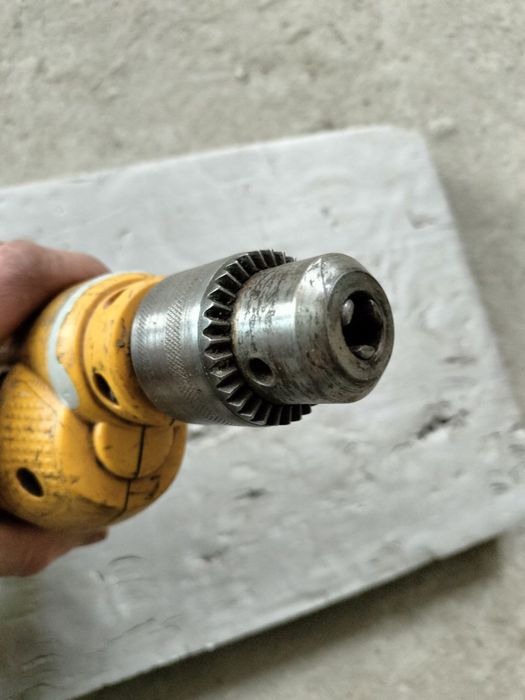 Продам робочі  інструменти makita
