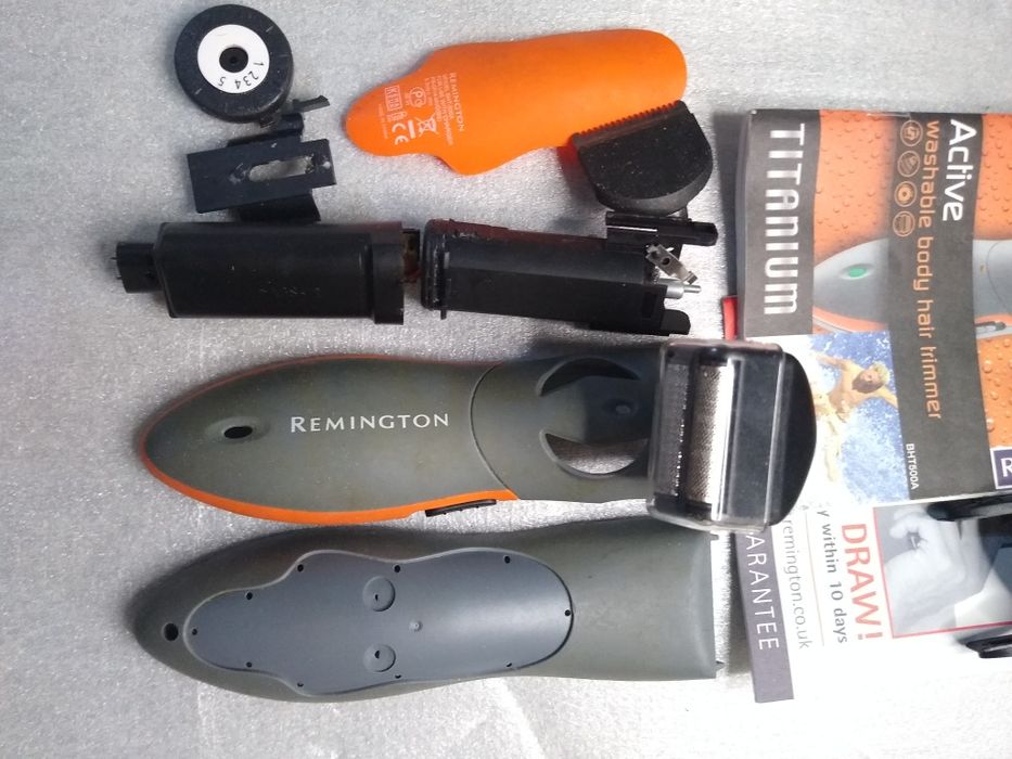 Аккумуляторная бритва на запчасти