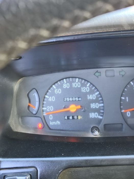 Mitsubishi L200 Strakar 2.5TD 2003