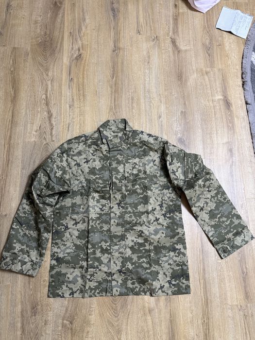 Форма нова. Демисезонна.