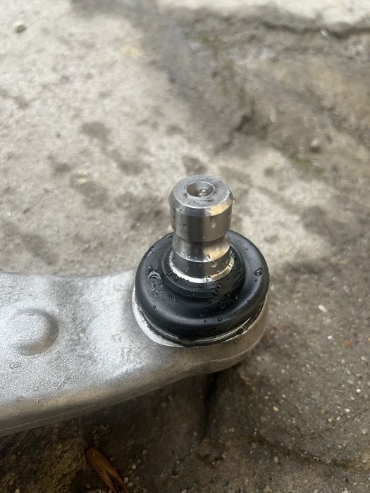 Рычаг подвески  VKDS 327000 B