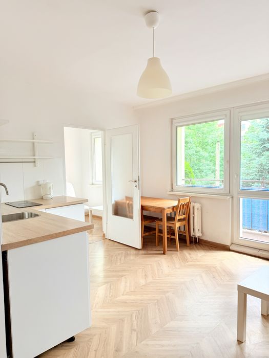 Sprzedam mieszkanie 2 pokoje 31,5 m² duży balkon | Winda | Osiedle Kopernika, Zabrze