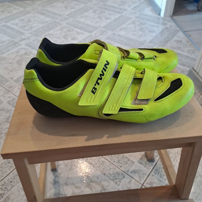 Buty rowerowe firmy B'twim