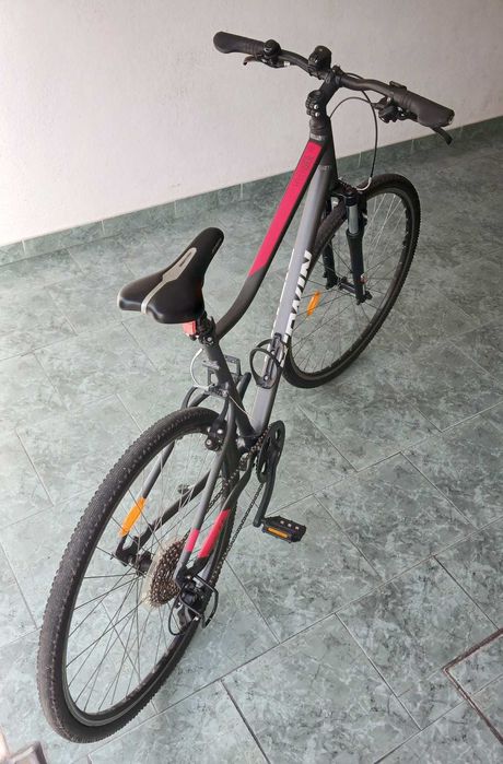 Bicicleta Riverside 500 da Decathlon quadro L