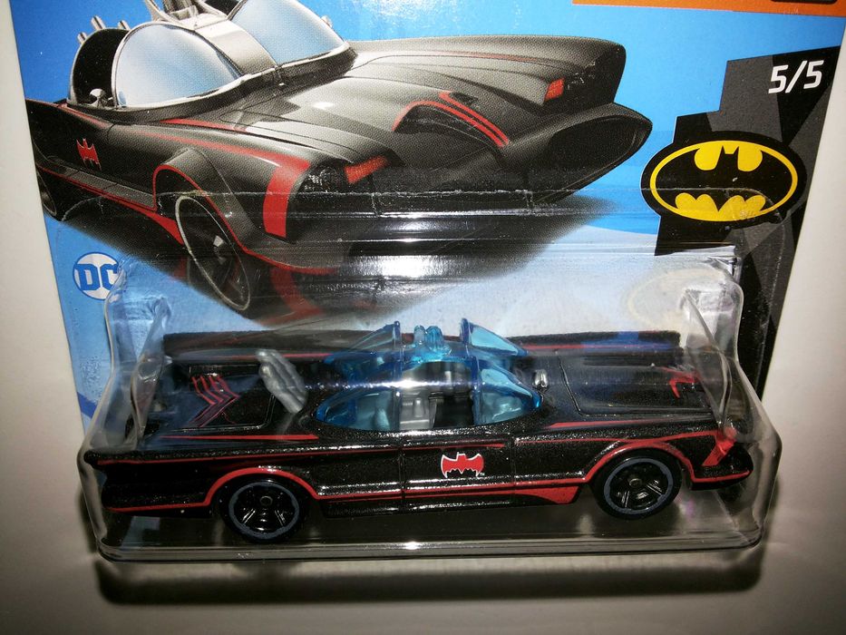 Batman - Carros Antigos - Batmobile - Hot Wheels escala 1/64