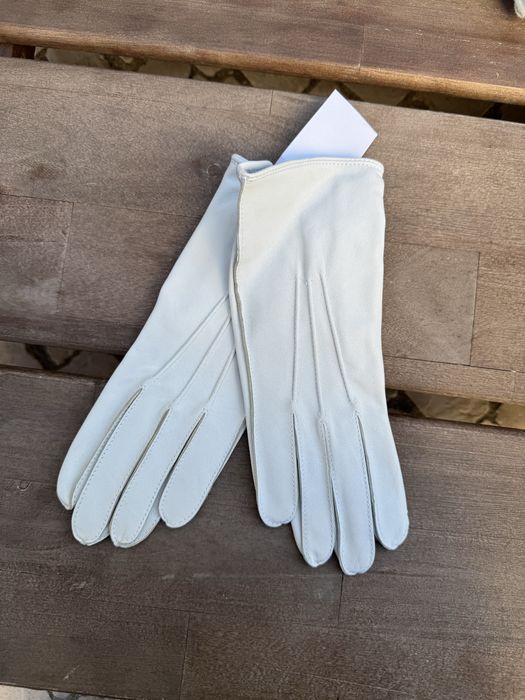 Luvas brancas novas militar