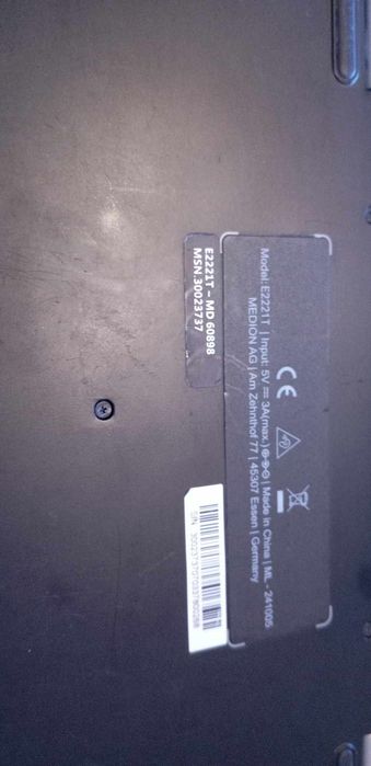 Vendo computador híbrido mdiom 11,3 que não liga.