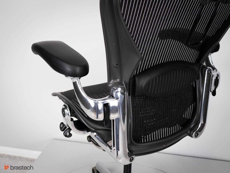 Fotel Herman Miller Aeron Classic B Wersja Ekskluzywna z Zagłówkiem