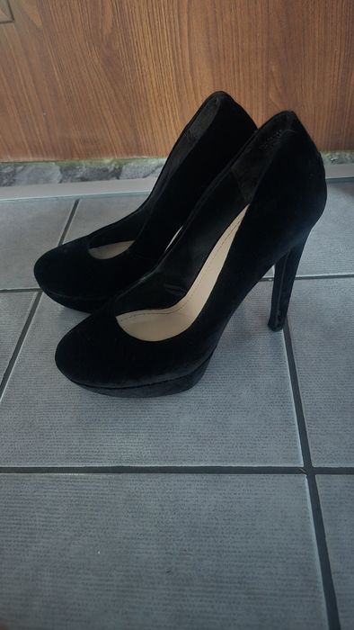 Szpilki zamsz h&m 39 na platformie
