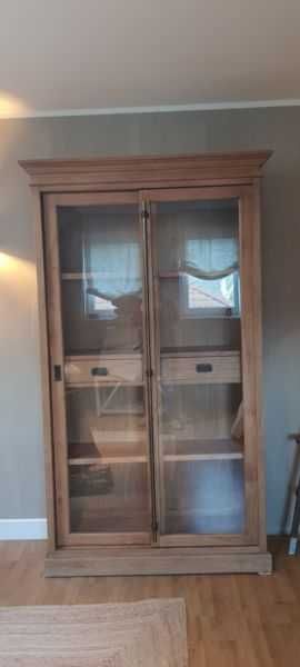 sprzedam dębowy kredens 110x210cm