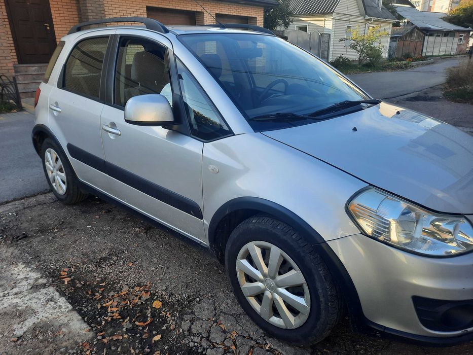 Продам автомобіль Suzuki SX-4