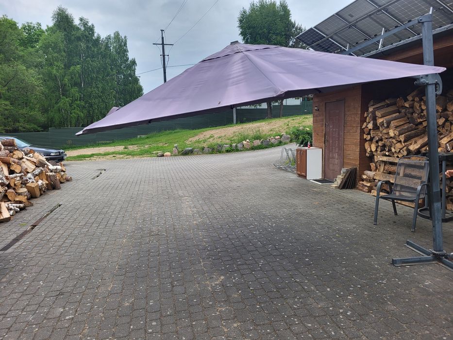 Parasol ogrodowy duży