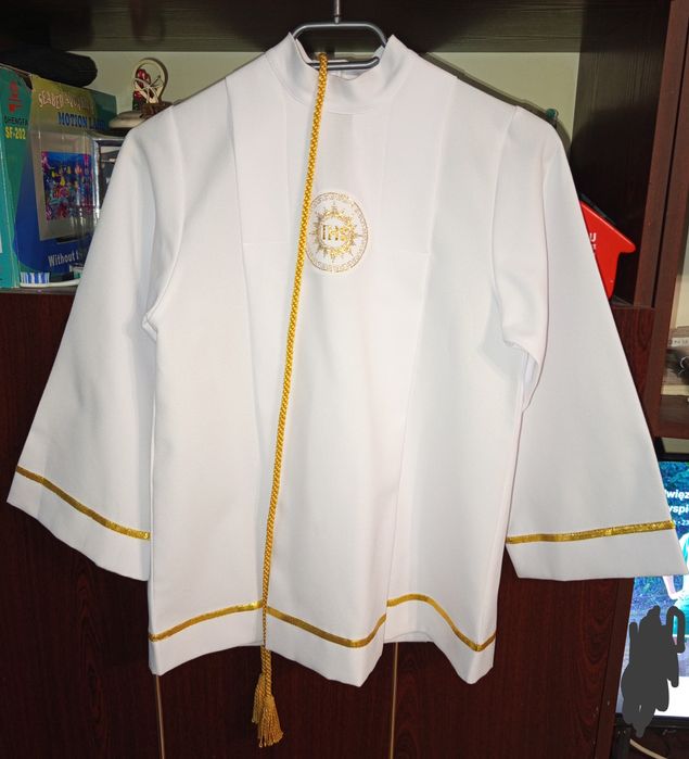 Alba Komunijna z cingulum