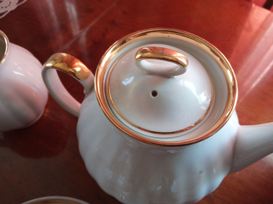 Чайний сервіз Дулево "золота стрічка" на шість персон