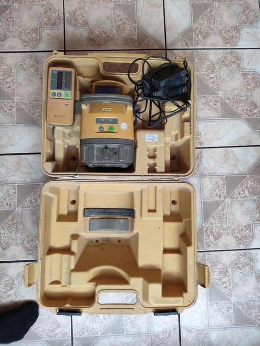 Niwelatora laserowy Topcon RL-3HB