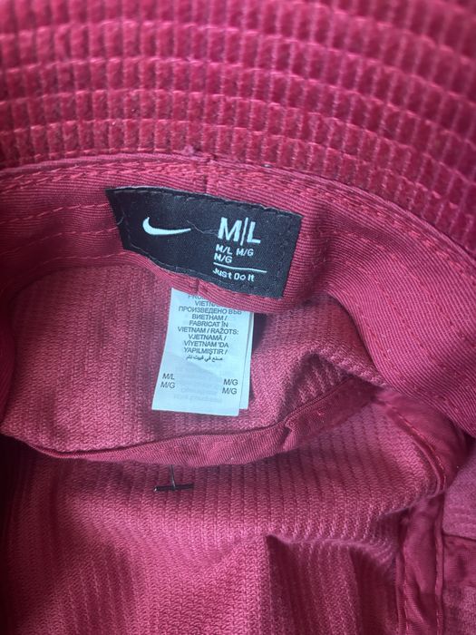 Kapelusz nike nowy