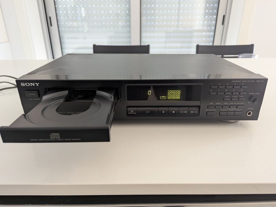 CD Player Sony CDP-211