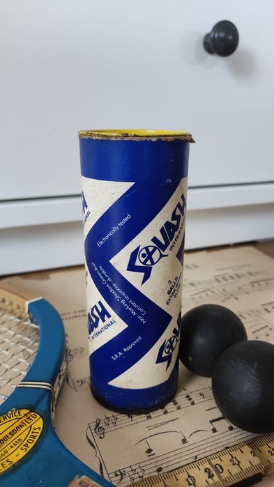 Squash - Lata de bolas Antiga