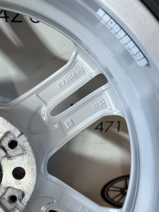 Колеса в зборі 225/60 R18 Bridgestone (зима),диски 5х112 R18 BMW X3