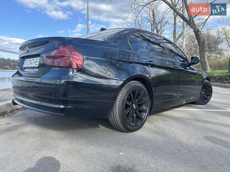 Продам BMW e90