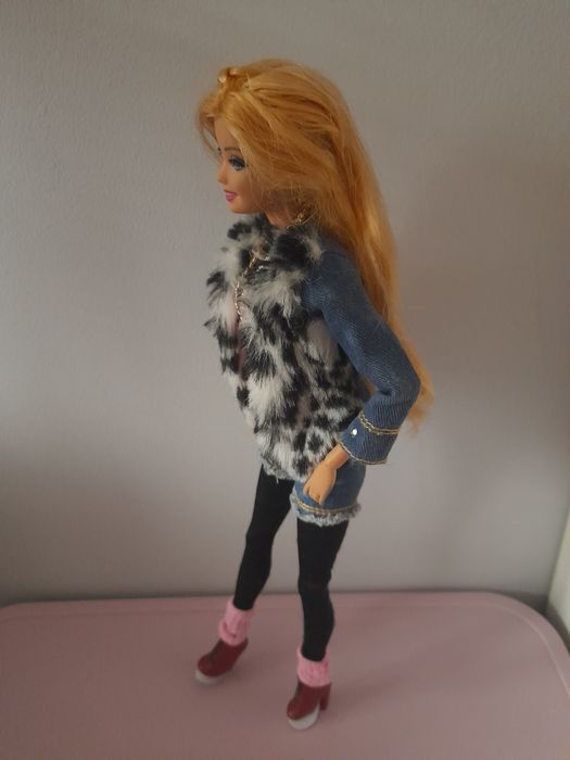 Barbie style Lux Fashionistas 2009 rok