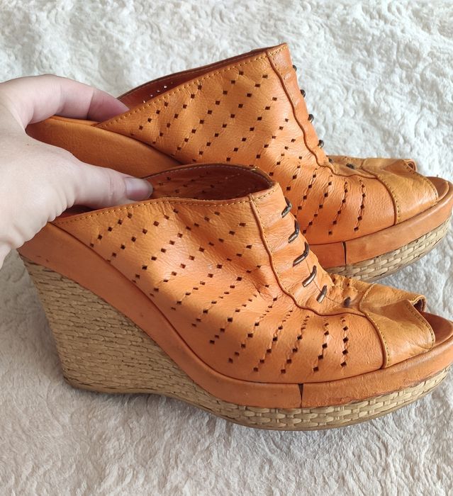 Шлепки кожа фирменные