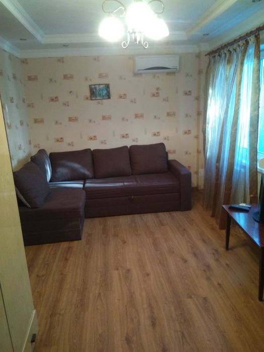 Термінова оренда дачного будинку в місті Українка