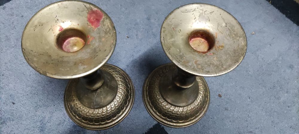 Castiçais em estanho vintage