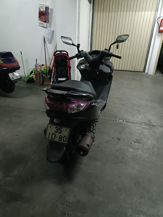 Support De Coffre Central Kappa SYM JOYRIDE EVO 125/200 Avec