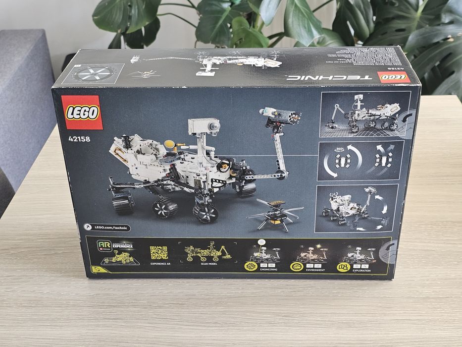 LEGO 42158 Technic NASA Mars Rover Perseverance