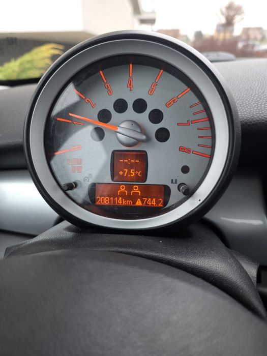 Mini cooper 2007 1.6 benzyna