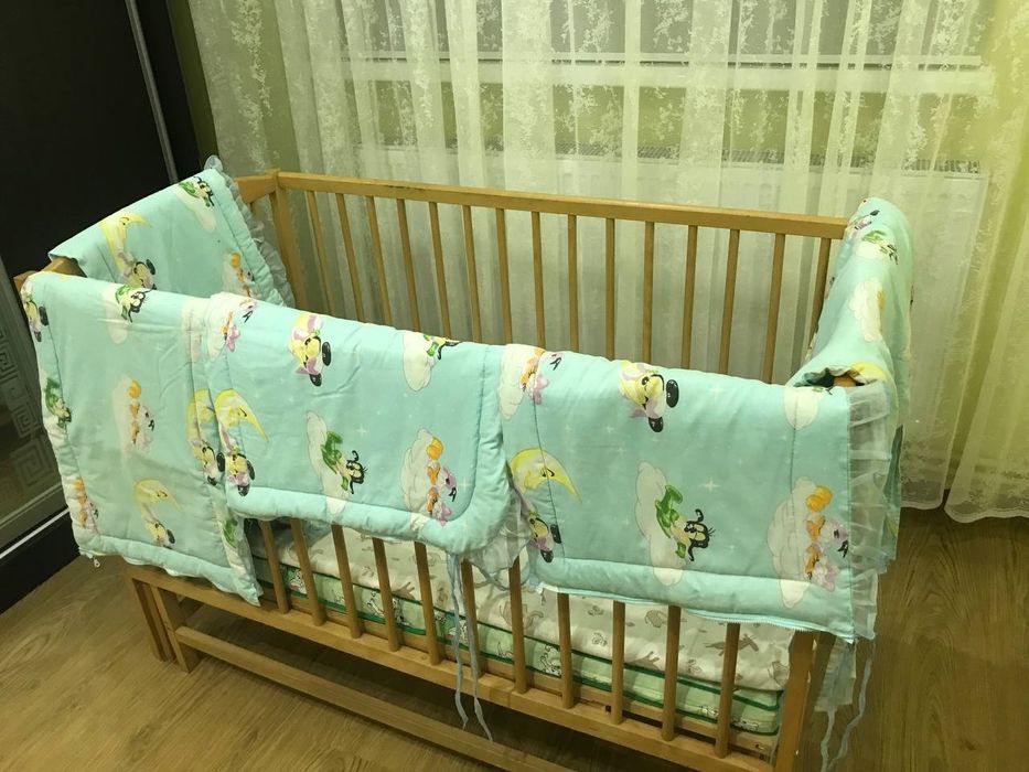 Колиска-ліжко в хорошому стані