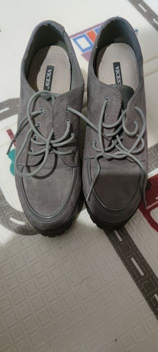 Damskie buty malo uzywane