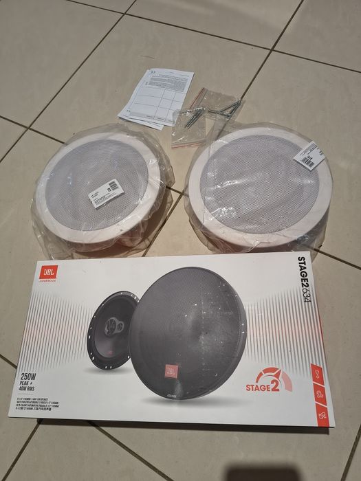 Głośniki podsufitowe JBL