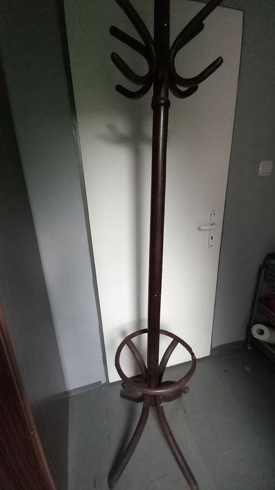 Stary drewniany wieszak stojacy wys 200cm