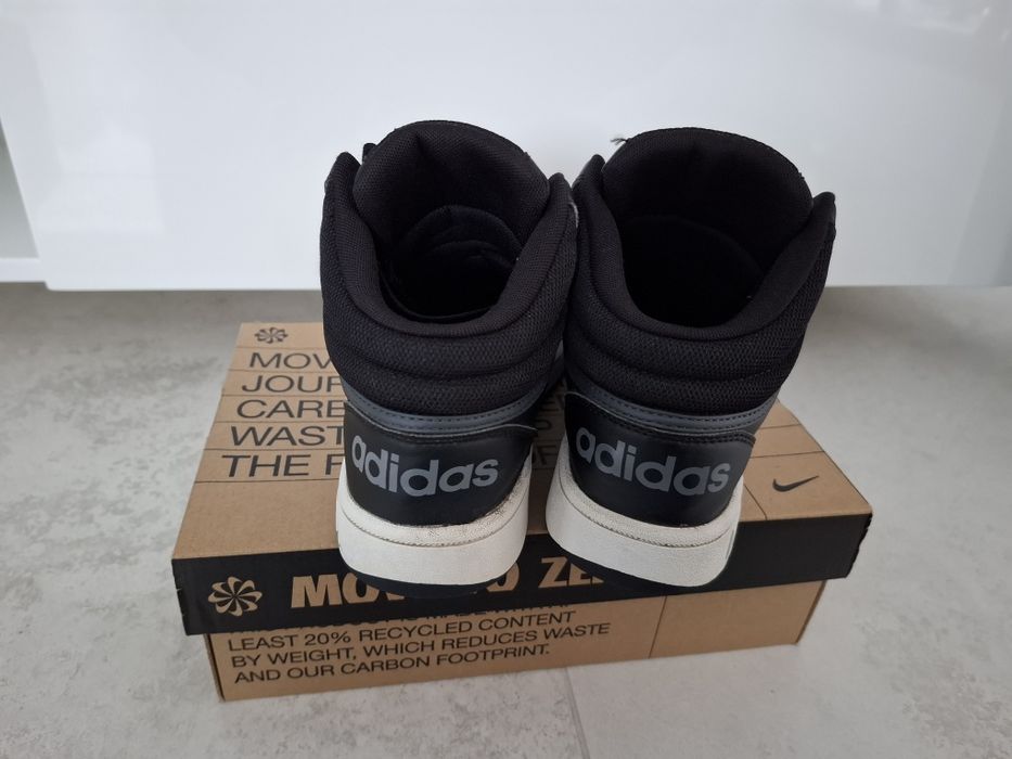 Czafne Adidasy r37,5 długość wkładki 23,5cm