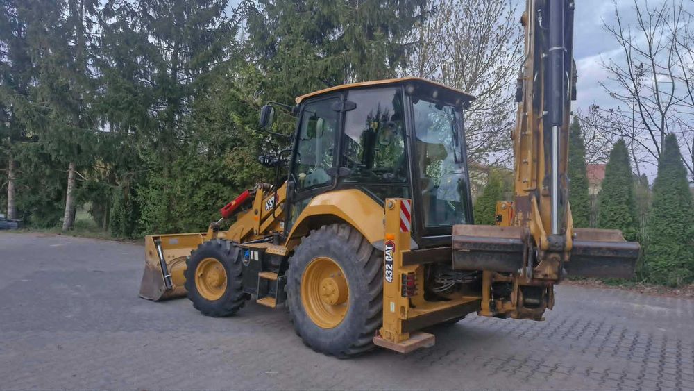 CAT 432 koparko-ładowarka 2021r 2900 h