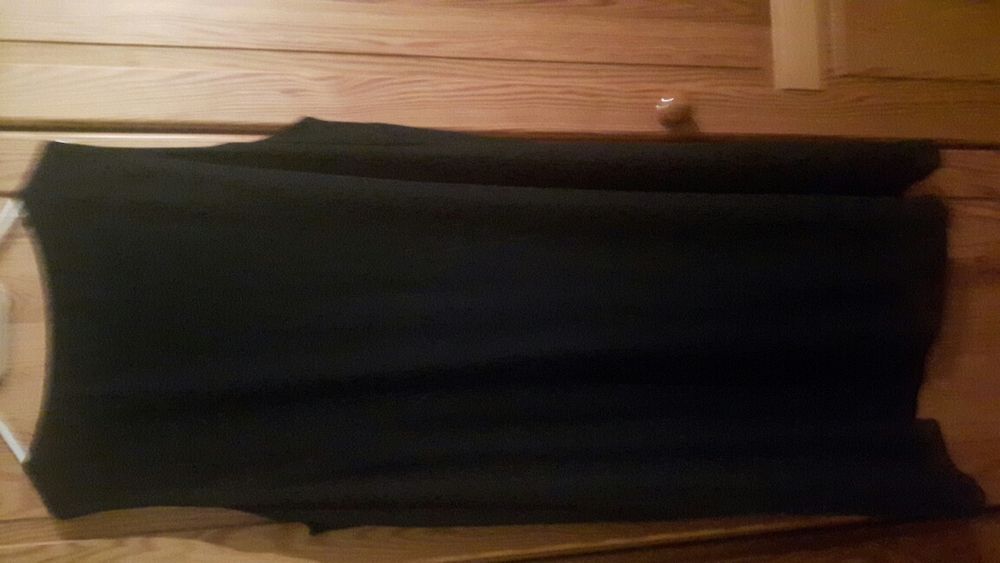 Sukienka czarna rozm.50