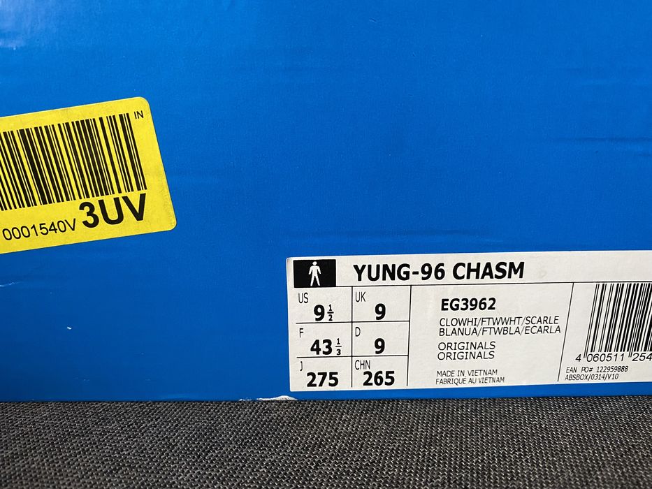 Adidas yung 96 chasm pride