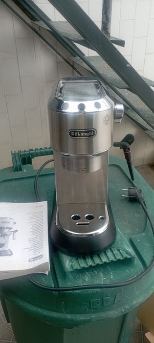 Máquina de café delongui