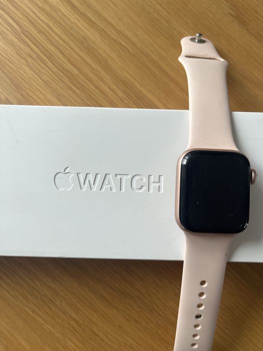 Apple watch series 6