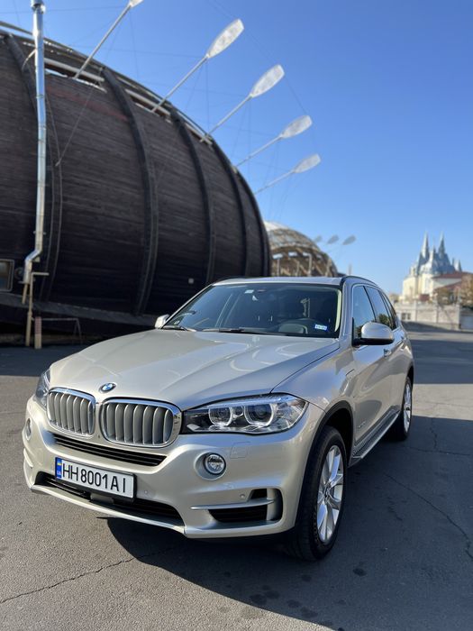 BMW X5 2016 2л гибрид шампань