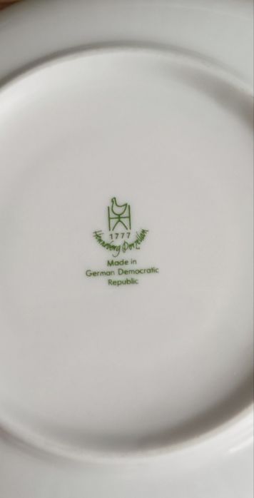 Talerzyki deserowe, spodeczki DDR.