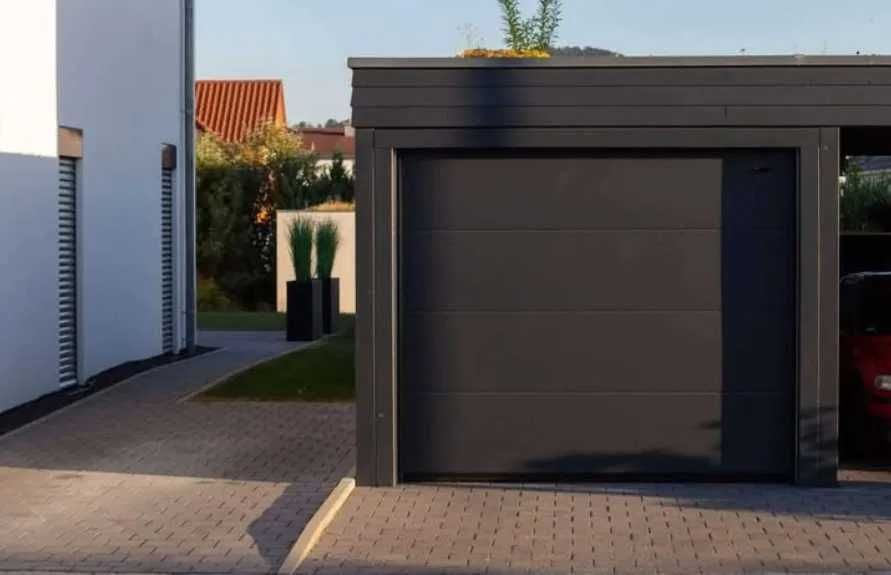 Drzwi zewnętrzne Brama garażowa segmentowa