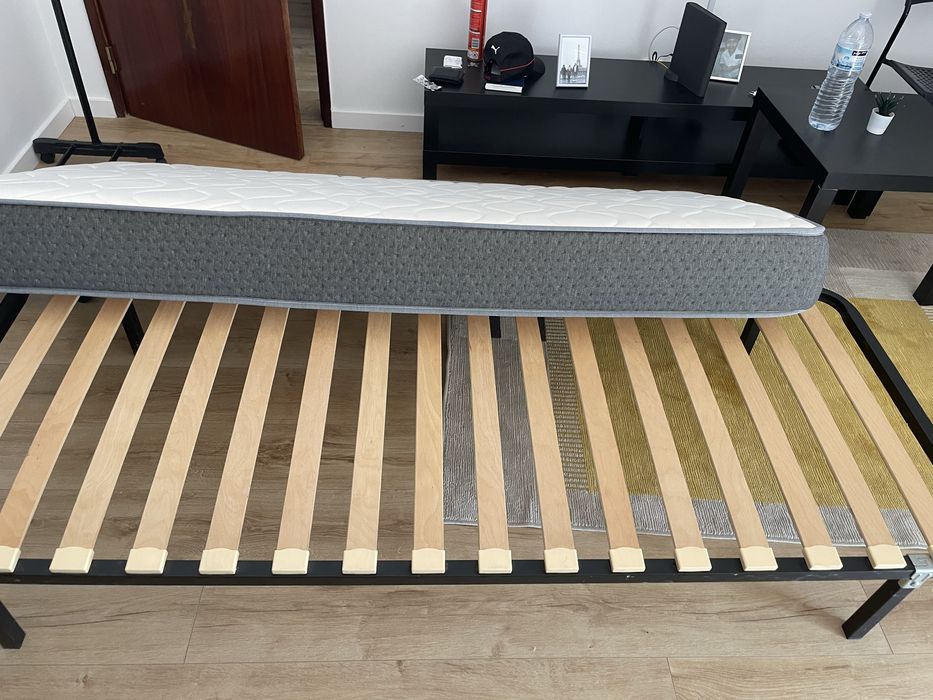 Cama de solteiro