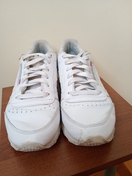 Białe buty Reebok 39