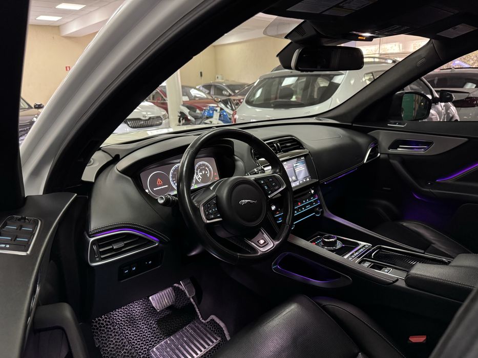 Jaguar F-Pace S AWD 3.0i V6 24V 8АКПП 2018 р.в. (345 к.с.)