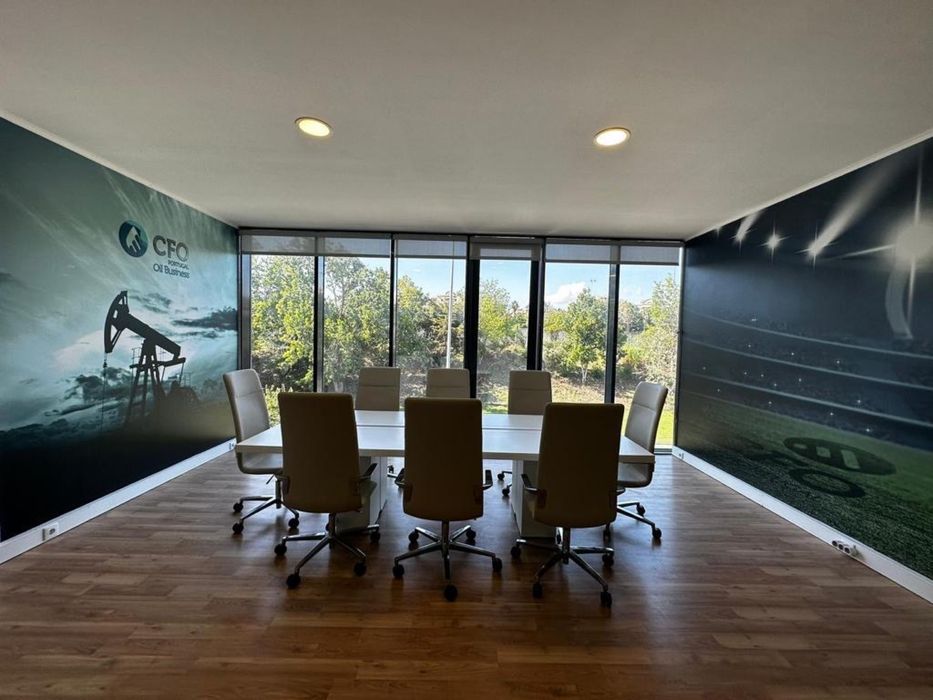 Mesa reunioes e cadeiras irrepreensivel