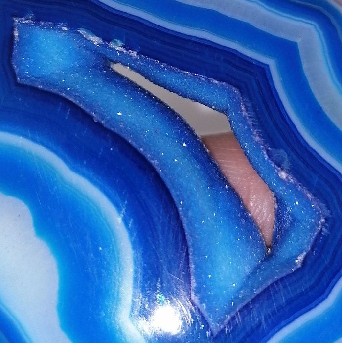 agat kamień ozdobny – kaboszon na wisiorek