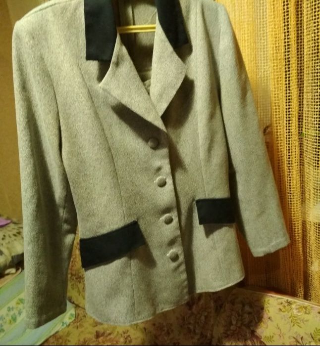 Костюм жіночий 46-48р